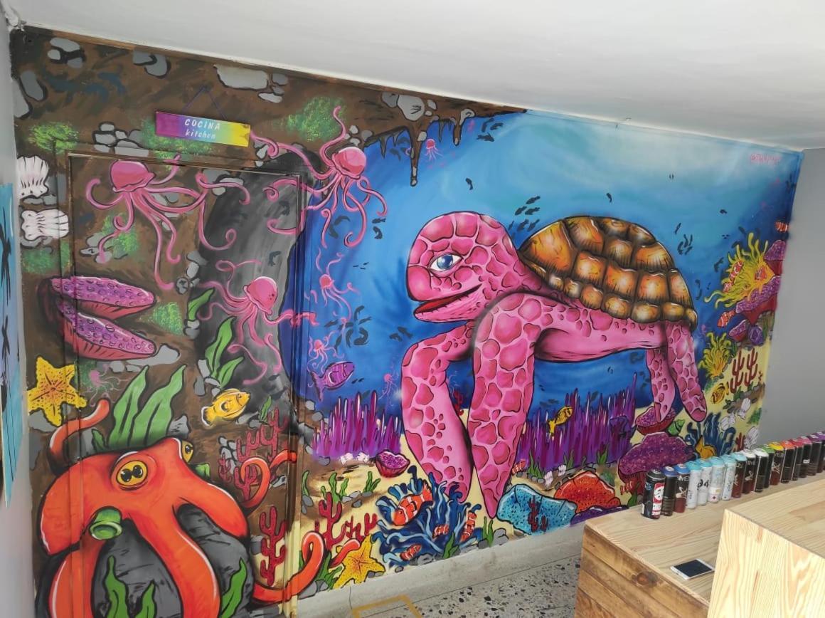 Key West Hostel เมเดยิน ภายนอก รูปภาพ