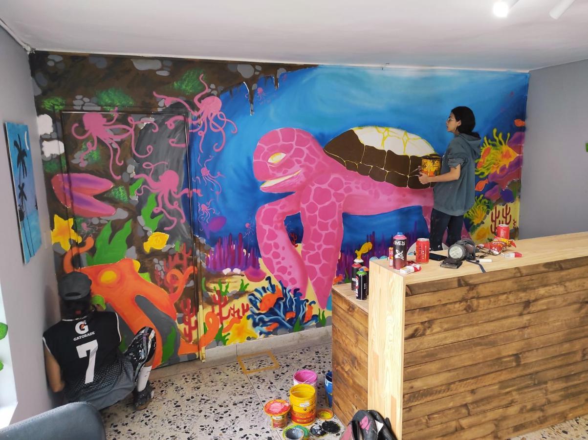 Key West Hostel เมเดยิน ภายนอก รูปภาพ