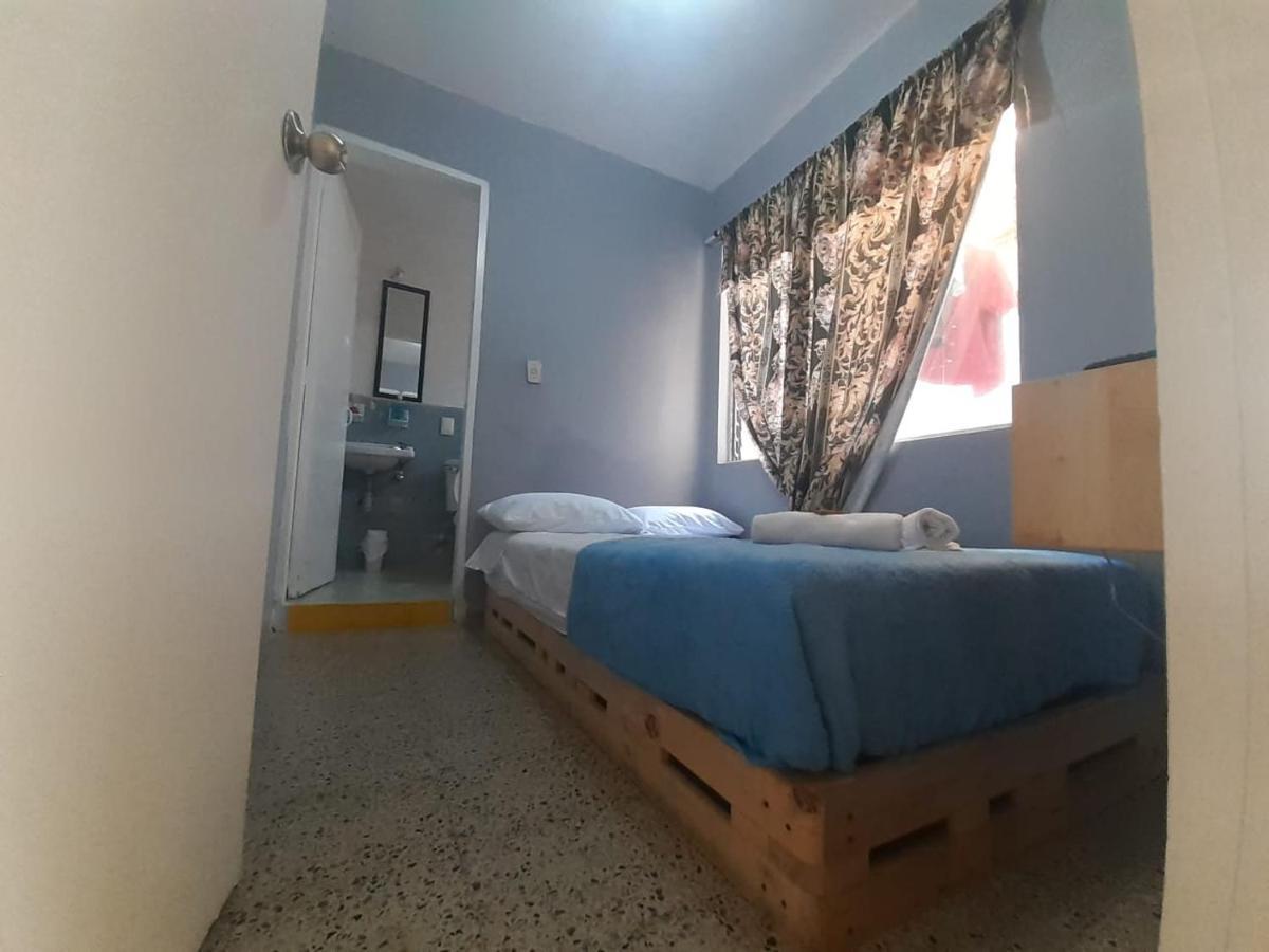 Key West Hostel เมเดยิน ภายนอก รูปภาพ