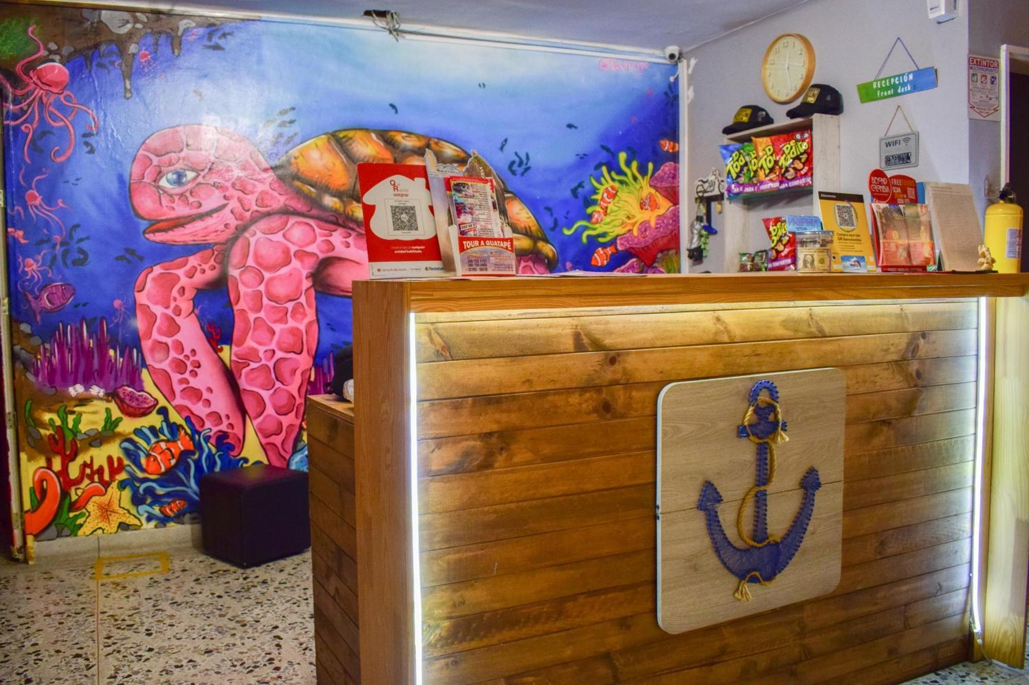 Key West Hostel เมเดยิน ภายนอก รูปภาพ
